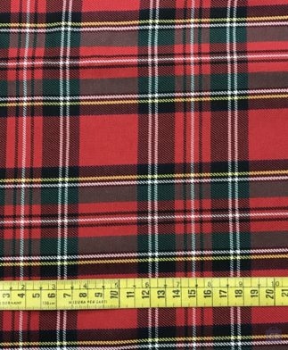 Tela de Cuadros Escoceses Rojo y Verde con cinta métrica como referencia - Conchi Berguño