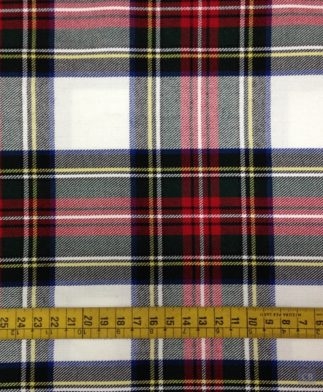 Tela de Cuadros Escoceses Blanco, Rojo, Verde y Amarillo con cinta métrica como referencia