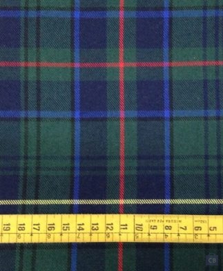 Tela de Cuadros Escoceses Azul, Verde, Rojo y Amarillo con cinta métrica como referencia - Conchi Berguño