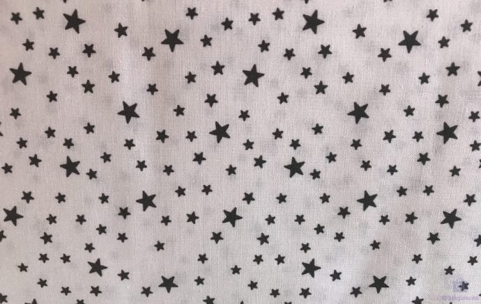 Tela de Patchwork Star Fondo Blanco Estrella Negra