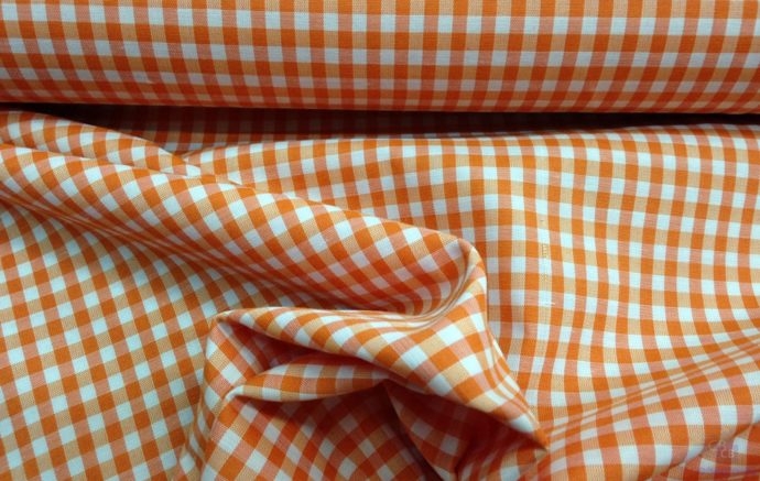 Tela con Cuadros de Vichy Naranja. Tamaño de cuadro mediano (4x5 mm) - Conchi Berguño