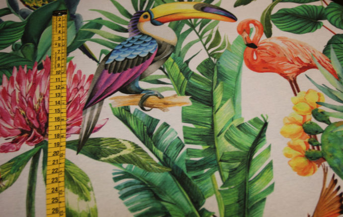 Tela Para Exterior Aves Exóticas Multicolor, Impermeable y Resistente a la Luz. Ancho 2.80m. Cinta2-Conchi Berguño.