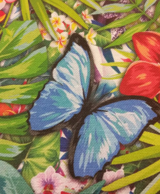 Tela Half-Panamá Diseño Floral Exótico Multicolor Con Mariposas, 100% Algodón.2. Ancho de 2.80 metros-Conchi Berguño.