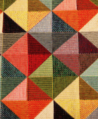 Tela Gobelino con Dibujo Tridimensional Multicolor. Ancho 2.80 Metros. Detalle-Conchi Berguño.